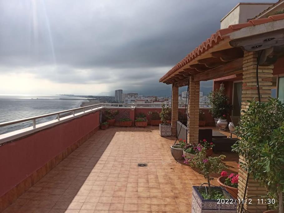 Espectacular Terraza Y Vistas En 1A Linea De Playa Cullera Exterior foto